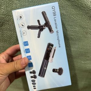 Microphone Cravate Sans Fil QY99 avec Étui de Charge et Trépied