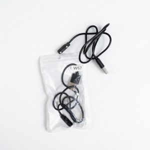 Câble chargeur USB magnétique 4 broches pour montre W67