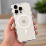 Exemple de coque Clear Case transparente avec anneau blanc sur un iPhone, téléphone non inclus
